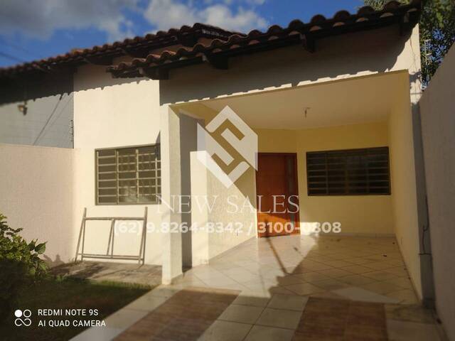 #6733 - Casa para Venda em Goiânia - GO - 1