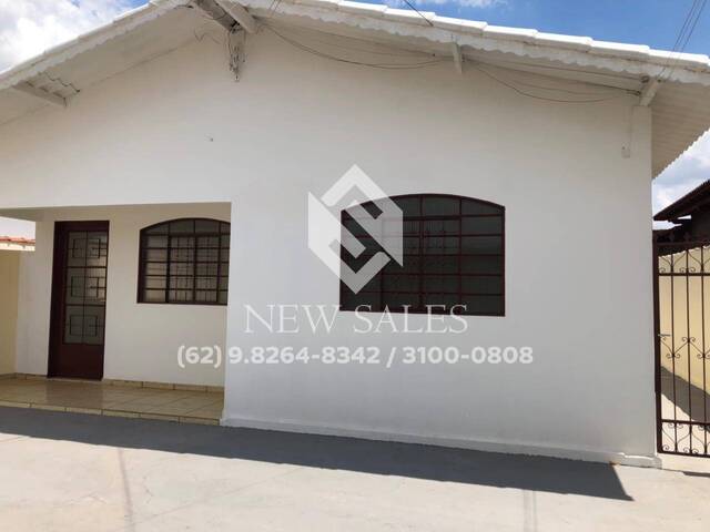 #7238 - Casa para Venda em Goiânia - GO - 1