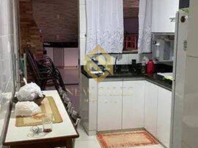 Casa em condomínio para Venda em Goiânia - 2