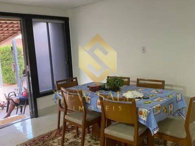 Casa em condomínio para Venda em Goiânia - 3