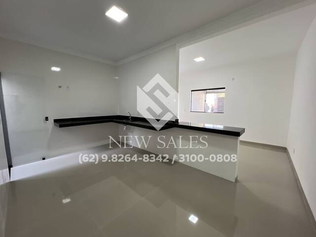 Casa para Venda em Goiânia - 4