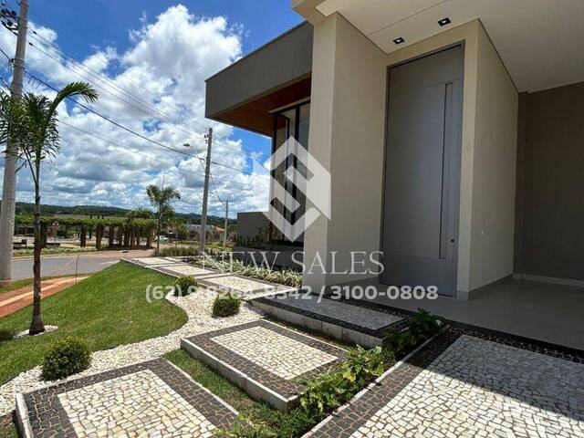 #12651 - Casa em condomínio para Venda em Goiânia - GO