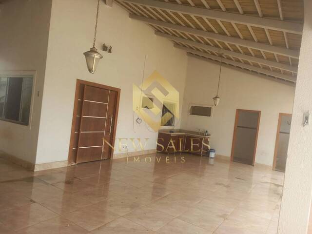 Casa para Venda em Goiânia - 3