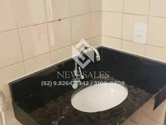 #13917 - Apartamento para Venda em Aparecida de Goiânia - GO - 3