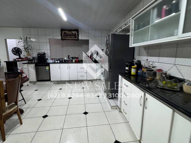 Casa para Venda em Goiânia - 4