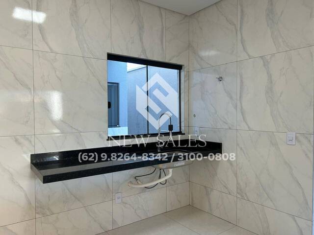 Casa para Venda em Goiânia - 3