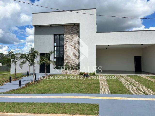 #13953 - Casa em condomínio para Venda em Senador Canedo - GO - 1
