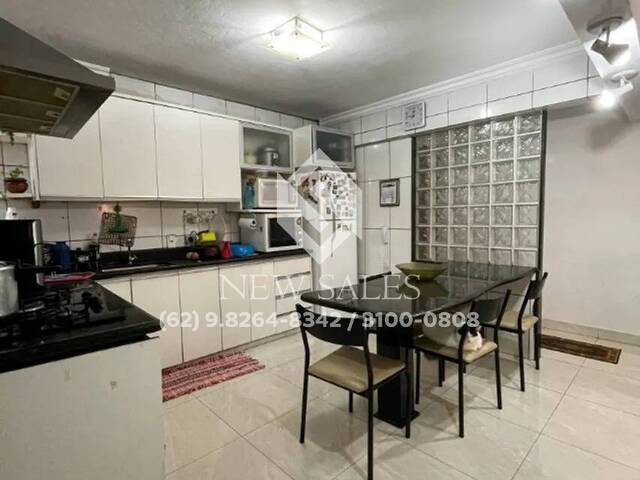 #13976 - Apartamento para Venda em Goiânia - GO - 2
