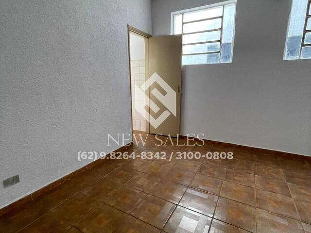 #13983 - Apartamento para Venda em Goiânia - GO - 1