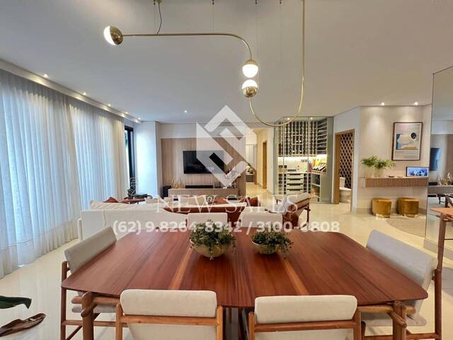 Apartamento para Venda em Goiânia - 4