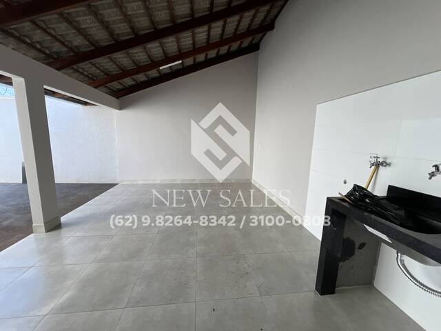 #13702 - Casa para Venda em Goiânia - GO - 2
