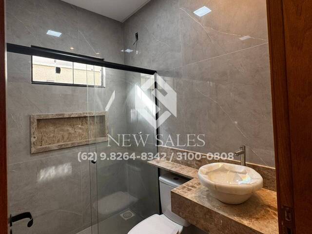 Casa para Venda em Goiânia - 4