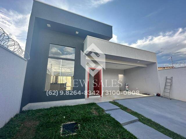 Casa para Venda em Senador Canedo - 1