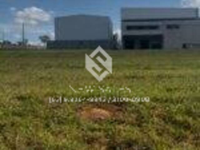 Terreno para Venda em Aparecida de Goiânia - 4