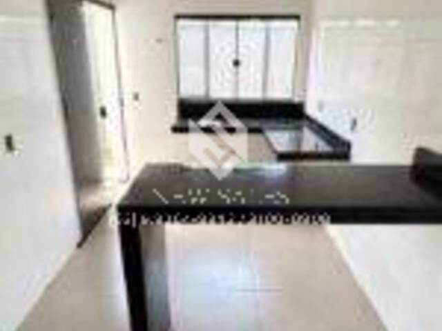 Casa para Venda em Aparecida de Goiânia - 5