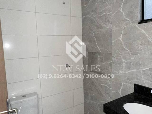 Casa para Venda em Goiânia - 3