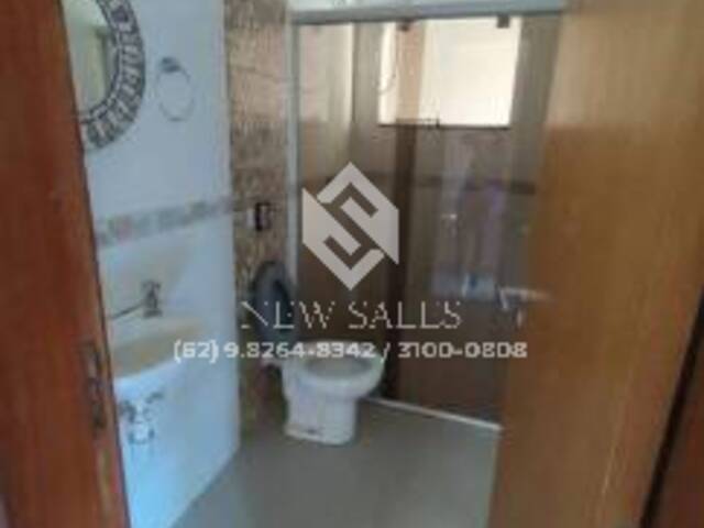 Casa para Venda em Goiânia - 3