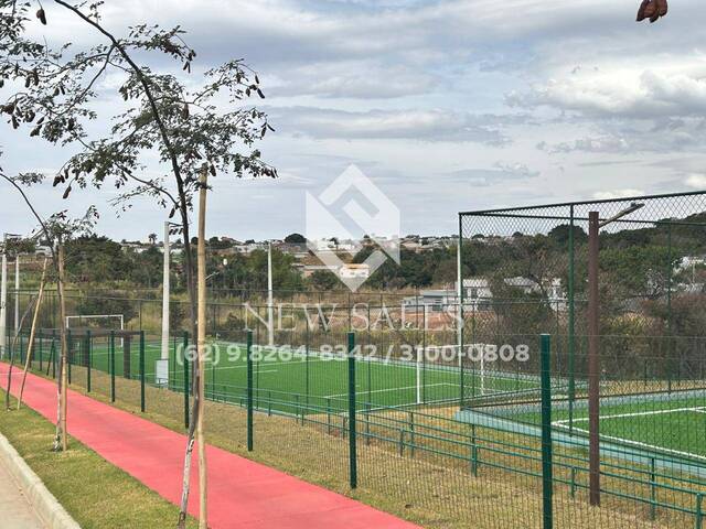 Área para Venda em Aparecida de Goiânia - 5
