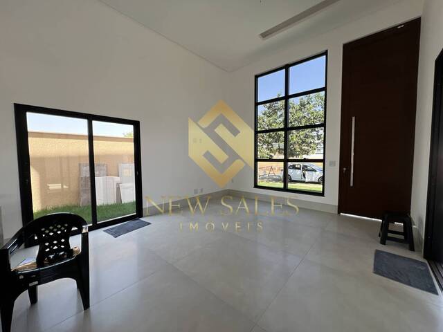 Casa para Venda em Senador Canedo - 4