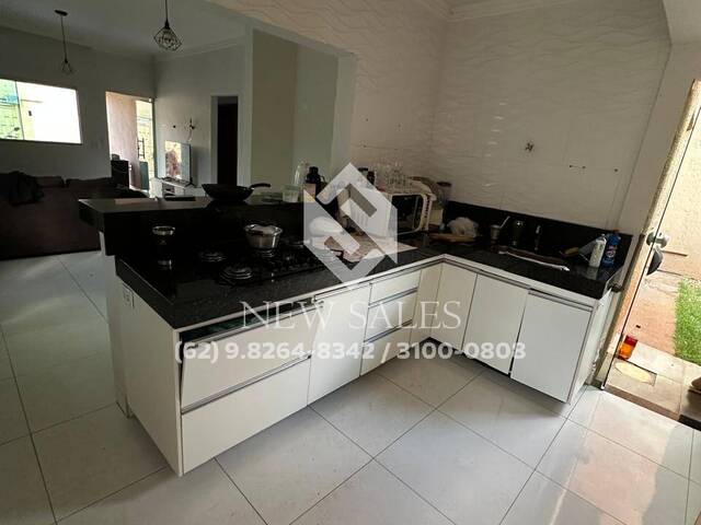 Casa para Venda em Goiânia - 4