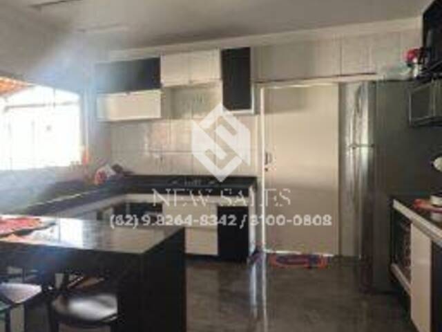 Casa para Venda em Goiânia - 2