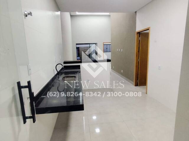 Casa para Venda em Goiânia - 5