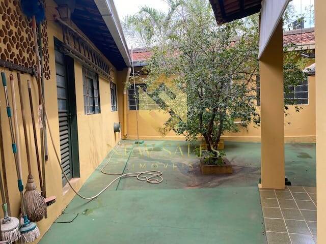 Sobrado para Venda em Goiânia - 5