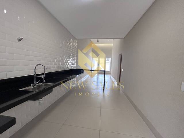 Casa para Venda em Goiânia - 4