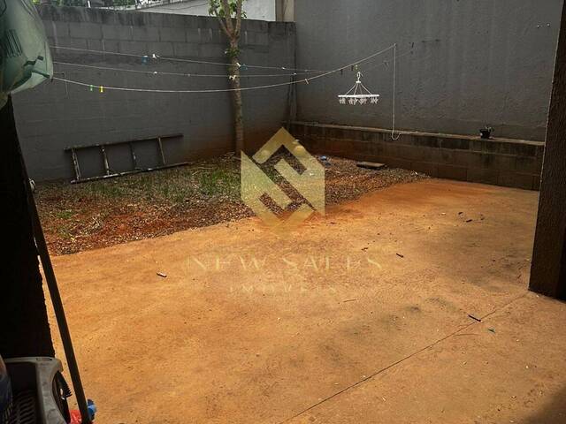 #14671 - Apartamento para Venda em Aparecida de Goiânia - GO - 2