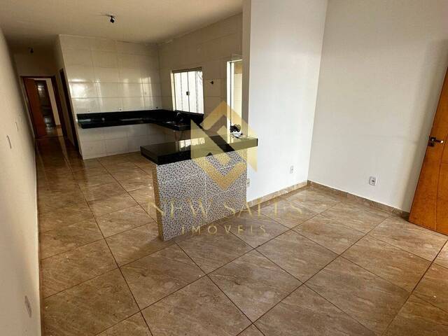 #14689 - Casa para Venda em Goiânia - GO - 1