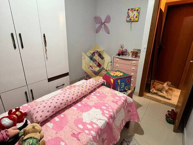 Apartamento para Venda em Aparecida de Goiânia - 5