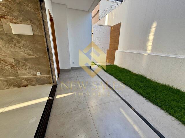 #15027 - Sobrado para Venda em Goiânia - GO - 3