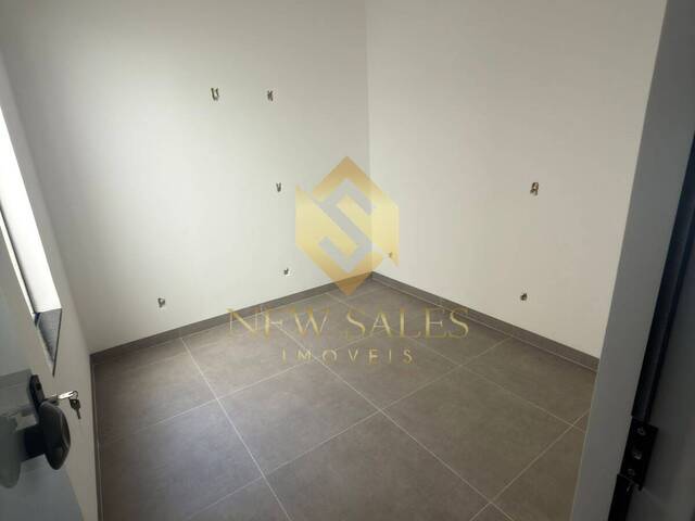 Casa para Venda em Goiânia - 5