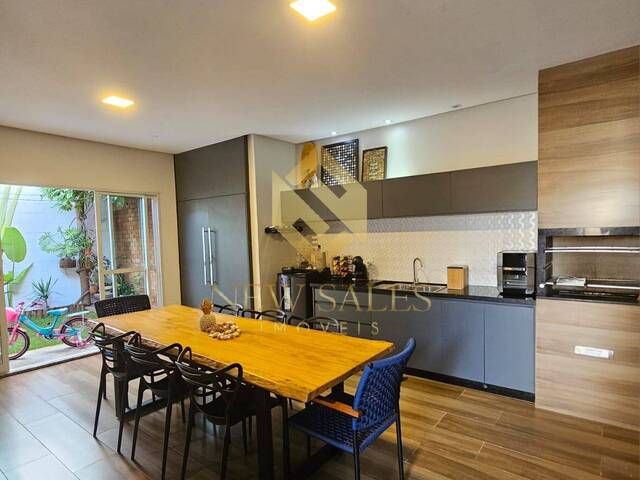 #15077 - Casa em condomínio para Venda em Goiânia - GO - 1