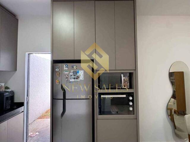 Casa para Venda em Senador Canedo - 4