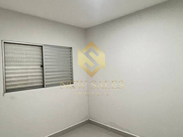 Apartamento para Venda em Senador Canedo - 4