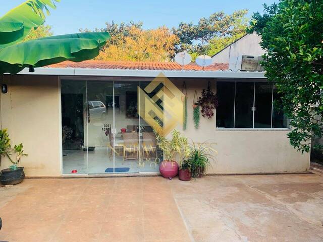 #15112 - Casa para Venda em Goiânia - GO - 2
