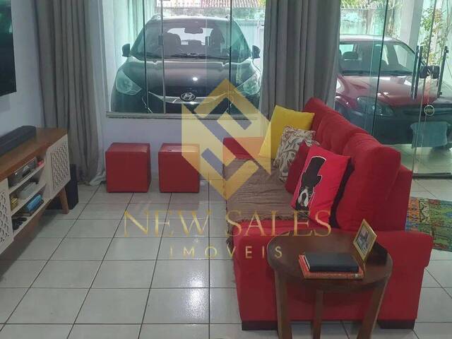 Sobrado para Venda em Goiânia - 5