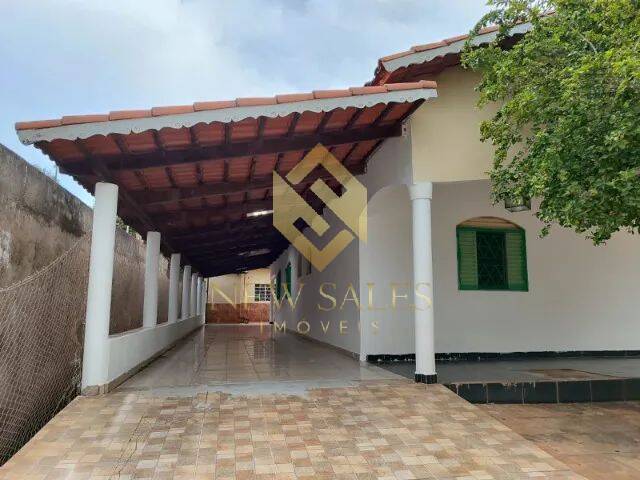 #15199 - Casa para Venda em Goiânia - GO - 1