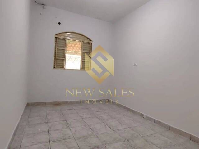 #15199 - Casa para Venda em Goiânia - GO - 3