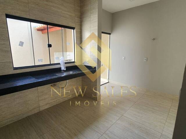 #15205 - Casa para Venda em Goiânia - GO - 3