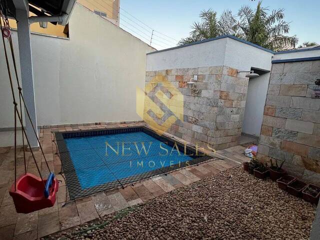 #15226 - Casa para Venda em Goiânia - GO - 1