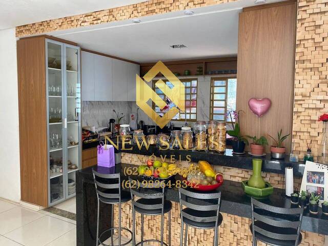 #15304 - Casa para Venda em Goiânia - GO - 2