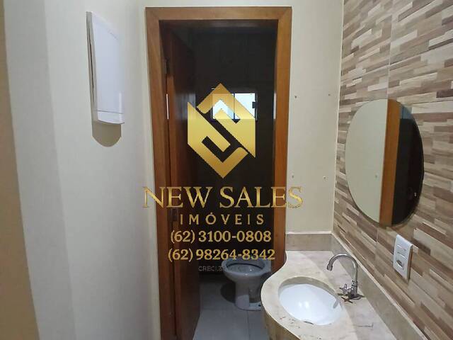 Sobrado para Venda em Goiânia - 5