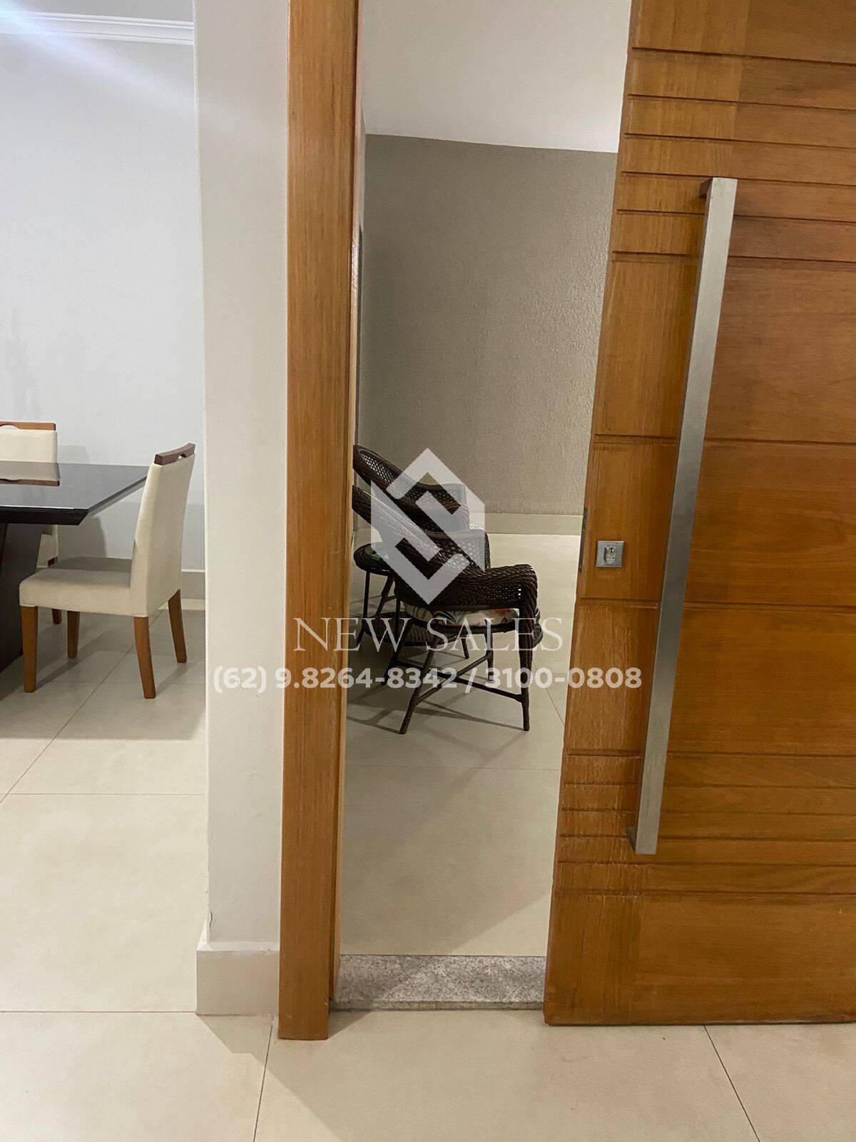Casa à venda com 3 quartos, 360m² - Foto 7