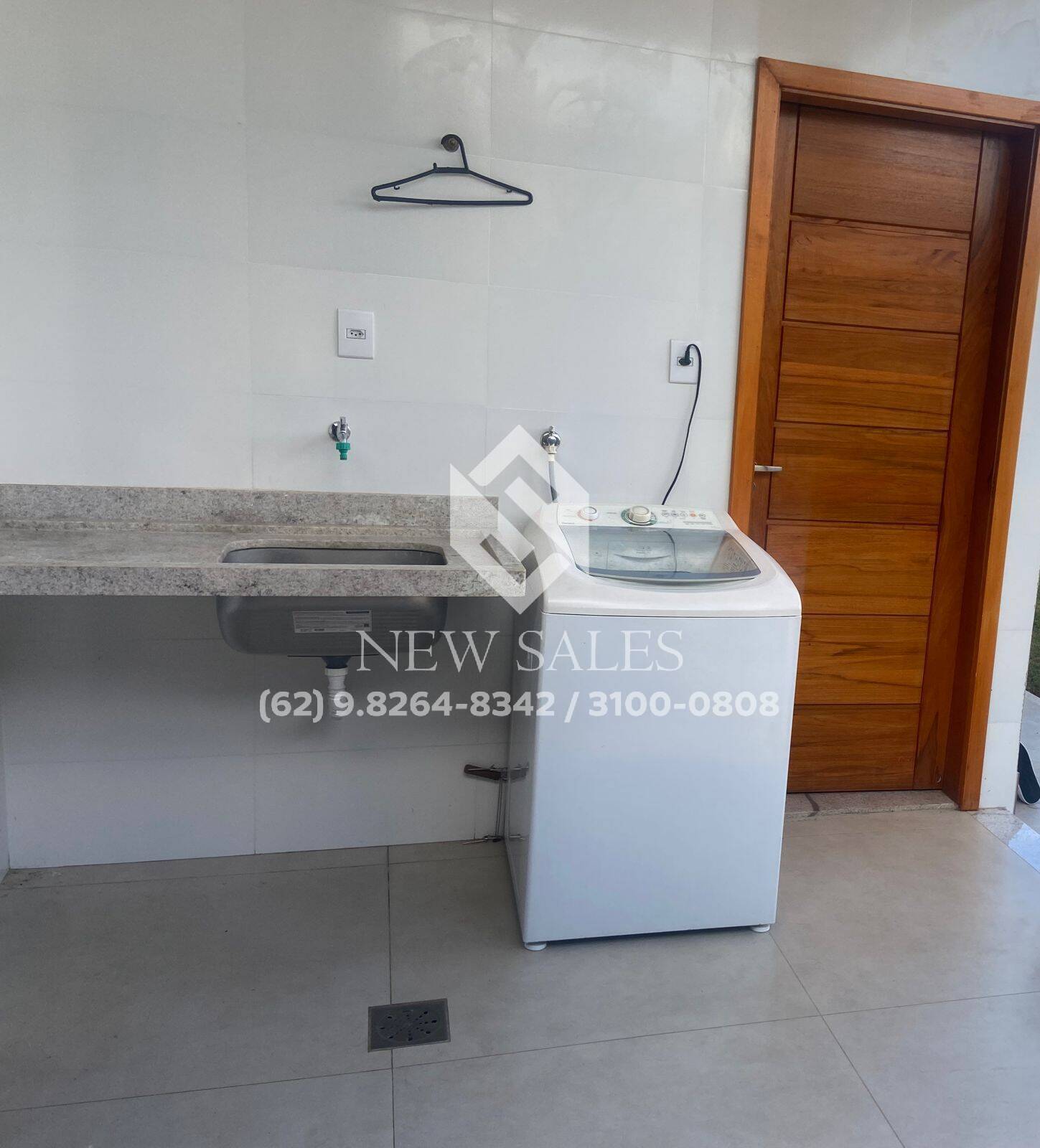 Casa à venda com 3 quartos, 360m² - Foto 26